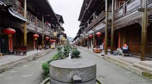 探索世界,尽在大门口放什么东西有助于风水蜗牛问答平台
